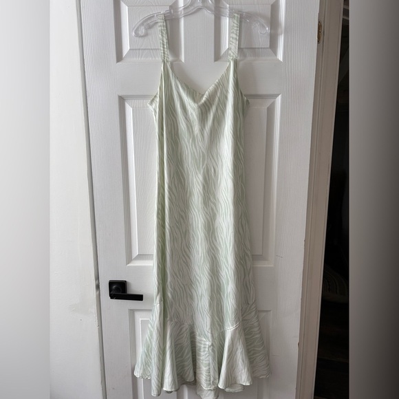 Dynamite Cream Midi Slip Dress Spaghetti Strap V-Neck - Picture 2 of 6